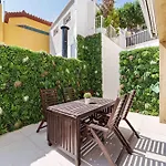 Foresta With Pool & Garden By Belonio *