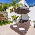 Вилла Foresta With Pool & Garden By Belonio *