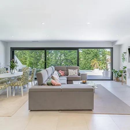 Foresta With Pool & Garden By Belonio Torremolinos