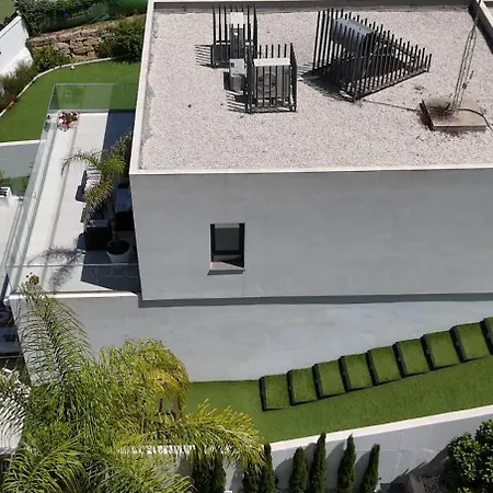 Villa Foresta With Pool & Garden By Belonio