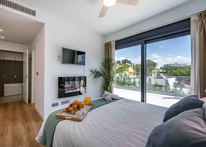 Villa Villa Foresta With Pool & Garden By Stay Belonio *