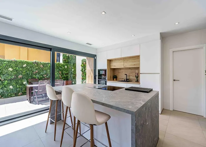 Villa Villa Foresta With Pool & Garden By Stay Belonio