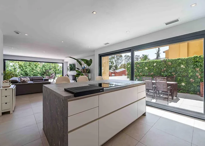 Villa Foresta With Pool & Garden By Stay Belonio